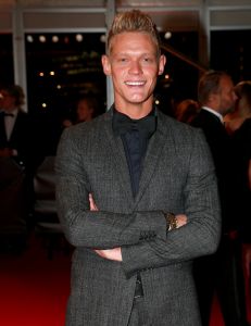 13-10-2016 SHOWBIZZ; FLOORTJE DESSING WINT GOUDEN TELEVIZIER RING 2016. Humberto Tan won de Televizier-Ster voor presentator, Chantal Janzen won opnieuw de Televizier-Ster voor presentatrice. Pip Pellens kreeg de prijs voor aanstormend talent. Paul de leeuw won met zijn talkshow. Thom Hoffman was de beste acteur en Angela Schijf als beste actrice.
foto: Albert den Iseger