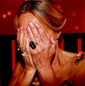 13-10-2016 SHOWBIZZ; FLOORTJE DESSING WINT GOUDEN TELEVIZIER RING 2016. Humberto Tan won de Televizier-Ster voor presentator, Chantal Janzen won opnieuw de Televizier-Ster voor presentatrice. Pip Pellens kreeg de prijs voor aanstormend talent. Paul de leeuw won met zijn talkshow. Thom Hoffman was de beste acteur en Angela Schijf als beste actrice.
foto: Albert den Iseger