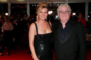 13-10-2016 SHOWBIZZ; FLOORTJE DESSING WINT GOUDEN TELEVIZIER RING 2016. Humberto Tan won de Televizier-Ster voor presentator, Chantal Janzen won opnieuw de Televizier-Ster voor presentatrice. Pip Pellens kreeg de prijs voor aanstormend talent. Paul de leeuw won met zijn talkshow. Thom Hoffman was de beste acteur en Angela Schijf als beste actrice.
foto: Albert den Iseger