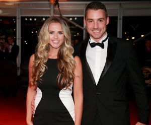 13-10-2016 SHOWBIZZ; FLOORTJE DESSING WINT GOUDEN TELEVIZIER RING 2016. Humberto Tan won de Televizier-Ster voor presentator, Chantal Janzen won opnieuw de Televizier-Ster voor presentatrice. Pip Pellens kreeg de prijs voor aanstormend talent. Paul de leeuw won met zijn talkshow. Thom Hoffman was de beste acteur en Angela Schijf als beste actrice.
foto: Albert den Iseger