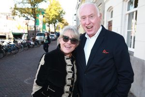 09-10-2016 SHOWBIZZ; PREMIERE VAN INDECENT PROPOSAL IN LEIDSE SCH09-10-2016 SHOWBIZZ; PREMIERE VAN INDECENT PROPOSAL IN LEIDSE SCHOUWBURG. Met Matteo van der grijn-Roos van Erkel en Chris Tates. foto: Albert den Isegerer