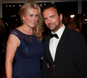 13-10-2016 SHOWBIZZ; FLOORTJE DESSING WINT GOUDEN TELEVIZIER RING 2016. Humberto Tan won de Televizier-Ster voor presentator, Chantal Janzen won opnieuw de Televizier-Ster voor presentatrice. Pip Pellens kreeg de prijs voor aanstormend talent. Paul de leeuw won met zijn talkshow. Thom Hoffman was de beste acteur en Angela Schijf als beste actrice.
foto: Albert den Iseger