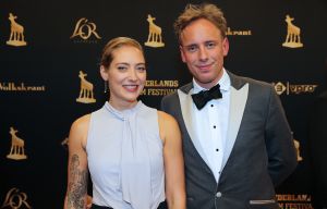 30-09-2016 SHOWBIZZ; GOUDEN KALVEREN GALA 2016. Beste actrice HANNAH HOEKSTRA  voor haar rol in de film DE HELLEWEG. Tot beste acteur werd gekozen ISSAKA SAWADOGO voor de film THE PARADISE SUITE.
Fote : Albert den Iseger