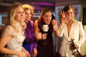 30-09-2016 SHOWBIZZ; GOUDEN KALVEREN GALA 2016. Beste actrice HANNAH HOEKSTRA  voor haar rol in de film DE HELLEWEG. Tot beste acteur werd gekozen ISSAKA SAWADOGO voor de film THE PARADISE SUITE.
Fote : Albert den Iseger