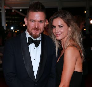 13-10-2016 SHOWBIZZ; FLOORTJE DESSING WINT GOUDEN TELEVIZIER RING 2016. Humberto Tan won de Televizier-Ster voor presentator, Chantal Janzen won opnieuw de Televizier-Ster voor presentatrice. Pip Pellens kreeg de prijs voor aanstormend talent. Paul de leeuw won met zijn talkshow. Thom Hoffman was de beste acteur en Angela Schijf als beste actrice.
foto: Albert den Iseger