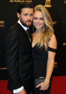 30-09-2016 SHOWBIZZ; GOUDEN KALVEREN GALA 2016. Beste actrice HANNAH HOEKSTRA  voor haar rol in de film DE HELLEWEG. Tot beste acteur werd gekozen ISSAKA SAWADOGO voor de film THE PARADISE SUITE.
Fote : Albert den Iseger