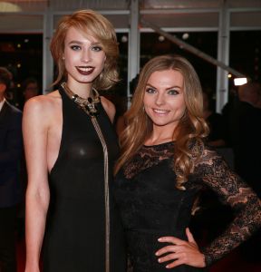 13-10-2016 SHOWBIZZ; FLOORTJE DESSING WINT GOUDEN TELEVIZIER RING 2016. Humberto Tan won de Televizier-Ster voor presentator, Chantal Janzen won opnieuw de Televizier-Ster voor presentatrice. Pip Pellens kreeg de prijs voor aanstormend talent. Paul de leeuw won met zijn talkshow. Thom Hoffman was de beste acteur en Angela Schijf als beste actrice.
foto: Albert den Iseger