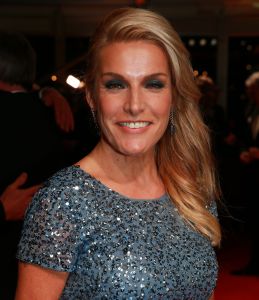 13-10-2016 SHOWBIZZ; FLOORTJE DESSING WINT GOUDEN TELEVIZIER RING 2016. Humberto Tan won de Televizier-Ster voor presentator, Chantal Janzen won opnieuw de Televizier-Ster voor presentatrice. Pip Pellens kreeg de prijs voor aanstormend talent. Paul de leeuw won met zijn talkshow. Thom Hoffman was de beste acteur en Angela Schijf als beste actrice.
foto: Albert den Iseger