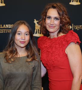 30-09-2016 SHOWBIZZ; GOUDEN KALVEREN GALA 2016. Beste actrice HANNAH HOEKSTRA  voor haar rol in de film DE HELLEWEG. Tot beste acteur werd gekozen ISSAKA SAWADOGO voor de film THE PARADISE SUITE.
Fote : Albert den Iseger