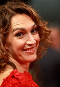 30-09-2016 SHOWBIZZ; GOUDEN KALVEREN GALA 2016. Beste actrice HANNAH HOEKSTRA  voor haar rol in de film DE HELLEWEG. Tot beste acteur werd gekozen ISSAKA SAWADOGO voor de film THE PARADISE SUITE.
Fote : Albert den Iseger