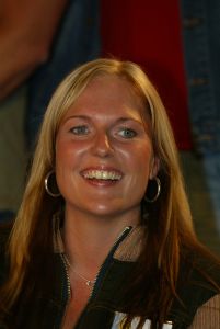 28-08-2002 SHOWBIZZ; BIG BROTHER HUIS GAAT OPEN. De eerste deelnemers zijn gearriveerd.
foto: Albert den Iseger