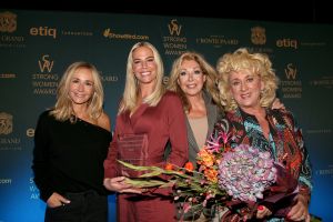 06-10-2025 SHOWBIZZ:STRONG WOMAN AWARD 2025 GEWONNEN DOOR NICOLETTE KLUIVERT.
foto: Albert den Iseger