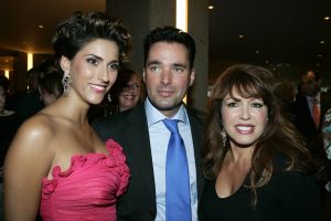 11-09-2005 SHOWBIZZ; MODESHOW PAUL SCHULTEN IN HET OKURA HOTEL TE AMSTERDAM.
FOTO:Albert en Iseger