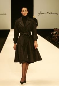 12-09-2005 SHOWBIZZ: MODESHOW VAN FRANS MOLENAAR IN DE FASHION FACTORY TE AMSTERDAM.
FOTO: Albert den iseger.