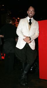 12-09-2005 SHOWBIZZ: MODESHOW VAN FRANS MOLENAAR IN DE FASHION FACTORY TE AMSTERDAM.
FOTO: Albert den iseger.