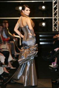 10-09-2005 SHOWBIZZ; MODESHOW VAN MART VISSER IN HET HILTON HOTEL TE AMSTERDAM.
FOTO: Albert den Iseger.