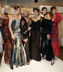 10-09-2005 SHOWBIZZ; MODESHOW VAN SHEILA DE VRIES IN CHRISTIE\'S TE AMSTERDAM.
FOTO; Albert den Iseger.