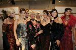 10-09-2005 SHOWBIZZ; MODESHOW VAN SHEILA DE VRIES IN CHRISTIE\'S TE AMSTERDAM.
FOTO; Albert den Iseger.