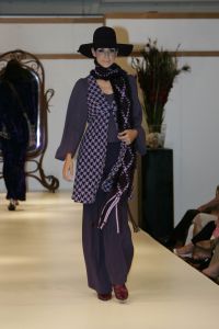 10-09-2005 SHOWBIZZ; MODESHOW VAN SHEILA DE VRIES IN CHRISTIE\'S TE AMSTERDAM.
FOTO; Albert den Iseger.
