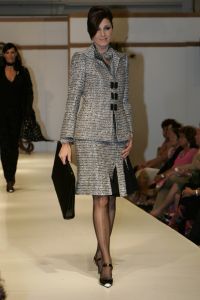 10-09-2005 SHOWBIZZ; MODESHOW VAN SHEILA DE VRIES IN CHRISTIE\'S TE AMSTERDAM.
FOTO; Albert den Iseger.