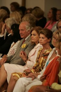 10-09-2005 SHOWBIZZ; MODESHOW VAN SHEILA DE VRIES IN CHRISTIE\'S TE AMSTERDAM.
FOTO; Albert den Iseger.