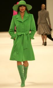 12-09-2005 SHOWBIZZ: MODESHOW VAN FRANS MOLENAAR IN DE FASHION FACTORY TE AMSTERDAM.
FOTO: Albert den iseger.
