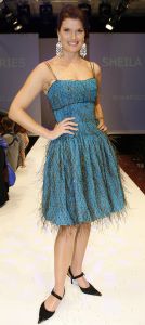 18-09-2006 SHOWBIZZ; SHEILA DE VRIES EN EEN JOINT VENTURE MET L OREAL TESAMEN OP DE CATWALK. De show voerde de naam Sheila de Vries, de collectie droeg kwaliteit uit met verfrissende kleuren waaronder veel de andere kleur zwart namelijk blauw.De prachtige show was voor de eerste keer in de Hotels van Oranje te Noordwijk.Wederom veel bewondering voor Sheila de Vries en haar team. Ook vandaag veel lovende woorden in de Nederlandese Media over de show van Sheila. 
foto: Albert den Iseger