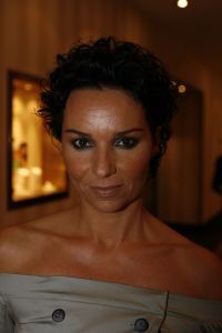 09-09-2006 SHOWBIZZ; MART VISSER COUTURE SHOW WINTER 2006-2007 HILTON AMSTERDAM. De talentvolle designer bracht weer een prachtrige couture show in het overvolle Hilton. Vele BNers waren weer aanwezig en iedereen was weer vol over hetgeen Mart Visser toonde.
foto: Albert den Iseger.
