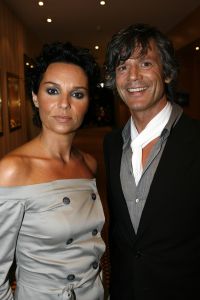 09-09-2006 SHOWBIZZ; MART VISSER COUTURE SHOW WINTER 2006-2007 HILTON AMSTERDAM. De talentvolle designer bracht weer een prachtrige couture show in het overvolle Hilton. Vele BNers waren weer aanwezig en iedereen was weer vol over hetgeen Mart Visser toonde.
foto: Albert den Iseger.