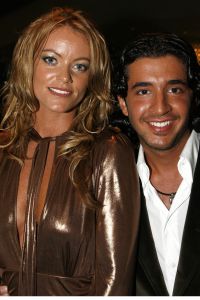 27-09-2006 SHOWBIZZ; EINDELIJK OP DE RODE LOPER INGE DE BRUIN MET NIEUWE LIEFDE. Inge de Bruin die al geruime tijd haar nieuwe verborgen hield voor de pers kwam dan toch naar buiten met haar nieuwe partner in love, het is Ferdi Ersoy een semi amateur voetballer in het dagelijkse leven.
foto: Albert den Iseger.