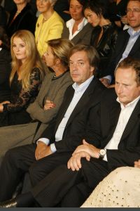 09-09-2006 SHOWBIZZ; MART VISSER COUTURE SHOW WINTER 2006-2007 HILTON AMSTERDAM. De talentvolle designer bracht weer een prachtrige couture show in het overvolle Hilton. Vele BNers waren weer aanwezig en iedereen was weer vol over hetgeen Mart Visser toonde.
foto: Albert den Iseger.