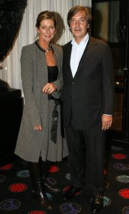09-09-2006 SHOWBIZZ; MART VISSER COUTURE SHOW WINTER 2006-2007 HILTON AMSTERDAM. De talentvolle designer bracht weer een prachtrige couture show in het overvolle Hilton. Vele BNers waren weer aanwezig en iedereen was weer vol over hetgeen Mart Visser toonde.
foto: Albert den Iseger.