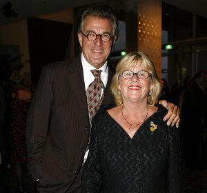 24-09-2006 SHOWBIZZ; WILLEKE ALBERTI JUBILEUMCONCERT IN LUXOR TE ROTTERDAM. GOUD zo heet de prachtige Princess Entertainment produktie die gisteren groots onthaald in het Luxor theater te Rotterdam. Meer dan 1500 gasten waren aanwezig om Willeke te zien schitteren samen met Brigitte Nijman en Frans Schraven op de Rotterdamse buhne. Met recht een gouden jubileum voor Willeke Alberti die al meer dan 50 jaar in the spotlights staat. Willeke gaf tijdens dit jublileumconcert een terugblik op haar glansrijke musicale carriere. Vele gasten genoten o.a. Andre van Duin-Frans Wijsglas-Annie de Reuver-Jaap Blokker-Boudewijn de Groot-Jeroen Krabbe-Bram Peper-Johnny de Mol-Dinand-Corry van Gorp-Eelco Brinkman-Tonny Eijk en vele anderen. 
foto; Albert den Iseger.