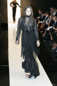 09-09-2006 SHOWBIZZ; MART VISSER COUTURE SHOW WINTER 2006-2007 HILTON AMSTERDAM. De talentvolle designer bracht weer een prachtrige couture show in het overvolle Hilton. Vele BNers waren weer aanwezig en iedereen was weer vol over hetgeen Mart Visser toonde.
foto: Albert den Iseger.