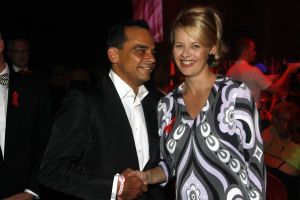 04-09-2006 SHOWBIZZ; ROBERT HALLEWIJN ONTMOET PRINSES MABEL OP AMSTERDAM DINER.
foto: Albert den Iseger.