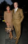 11-09-2006 SHOWBIZZ; FRANS MOLENAAR WEER MOOI EN VERRASSEND. De grootmeester van de haute couture in Nederland was weer verrassend en smaakvol. De mode van Molenaar was er een met strakke lijnen en geen gefrommel met stofjes of lintjes.Een creatie van Molenaar is het geld dik waard zo zei en liefhebster.Vele vips waren weer aanwezig in het te drukke Amstel hotel die eens moet gaan nadenken over een goed werkende airco. De show was top en na de show was de bitterbal natuurlijk geen verrassing meer. Frans Molenaar still going very strong.
foto: Albert den Iseger.