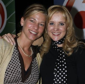 13-09-2006 SHOWBIZZ; SONJA BAKKER EN RENE SPRANGERS IN HET PROGRAMMA JE ECHTE LEEFTIJD. Vanaf 13 September om 21.30 uur op SBS 6 het nieuwe programma van Sonja Bakker  en  cardioloog Rene Sprangers wat draait om  JE ECHTE LEEFTIJD. In je Echte Leeftijd wordt de mensen een spiegel voor gehouden. Vele mensen leven erg ongezond en Sonja en Rene proberen via hun programma daar verandering in te brengen. Zij proberen samen om de kwaliteit van het  leven bij veel Nederlanders naar boven te kunnen bijstellen. Al met al weer een topprogramma bij SBS6.
foto: Albert den Iseger.
