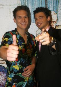 03-09-2006 SHOWBIZZ; LIFE AND COOKING DE EERSTE UITZENDING VAN SEIZOEN 2006-2007. Irene en Carlo hebben er weer zin in, de spontaniteit spetterde weer van de buis op zondagmiddag uiteraard weer met spraakmakende gasten oa. Sonja Bakker de dieetgoeroe die binnenkort haar eigen programma heeft bij SBS met Yfke Sturm het topmodel die het programma  Hollands next top model straks op de buis brengt en natuurlijk de Toppertjes met feest en drank.Voor de hapjes hebben ze weer Vincent en met het fleurige decor moeten ze straks weer vele kijkers trekken op de zondagmiddag vanaf 16.45 uur.
foto: Albert den Iseger.
