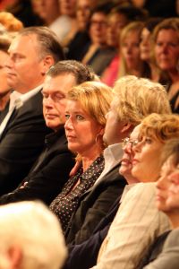 28-09-2007 SHOWBIZZ; EX VROUW VAN JACK SPIJKERMAN HEEFT NIEUWE LIEFDE. Jennemiek geniet met volle teugen van haar nieuwe minnaar Henk Mooyekind, een Noordwijkse makelaar. Jennemiek brengt al haar vrije tijd door met haar Henk en loopt het ene na het andere feestje af met haar nieuwe lover. Jennemiek en Henk zijn vaak te vinden in zijn Noordwijkse Penthouse en hebben het erg gezellig aldus een vriendin.
foto: Albert den Iseger