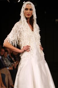 17-09-2007 SHOWBIZZ; MART VISSER PRESENTEERD HERFST EN WINTERCOLLECTIE 2007-2008. Mart Visser heeft zich laten inspieren door de jaren zeventig en de immer elegante Catherine Deneuve. Vele bekende couture liefhebsters waren weer aanwezig zoals oa. Marjon Lambriks met dochter Caroline, Sybilla Dekker, Leatitia Griffith, Judith Wiersma, Antia van der Hoeven, Marjolein van den Berg Jan Dirk Paarlberg met vrouw en Louis van Gaal met partner Truus.
foto: Albert den Iseger.