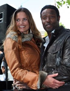 16-09-2008 SHOWBIZZ; MODESHOW VOOR HET GOEDE DOEL IS SUCCES VOOR CF STICHTING. Vele bekenden liepen belangen loos mee met deze modeshow voor de stichting CF voor bestrijding van de Thaislijmziekte. Op de catwalk liepen oa. Marijke van Helwegen-Emile Ratelband-Robert Schoemacher-Nada van Nie-Mariska Hulscher-John Williams-Miljuschka van Witzenhausen en Magic Mara Kazan. Het werd gepresenteerd door de ex van vele mooie mannen Rosalie van Bremen die ook hier weer tijdens de veiling een date maakte met Michel. Het geheel werd perfect georganiseerd door Claudia Schoemacher en Irene van I.K.boutique uit Amsterdam. er werd in totaal 10.000 euries opgehaald voor het meer dan goede doel. 
foto: Albert den Iseger.