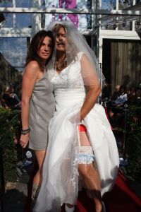 16-09-2008 SHOWBIZZ; MODESHOW VOOR HET GOEDE DOEL IS SUCCES VOOR CF STICHTING. Vele bekenden liepen belangen loos mee met deze modeshow voor de stichting CF voor bestrijding van de Thaislijmziekte. Op de catwalk liepen oa. Marijke van Helwegen-Emile Ratelband-Robert Schoemacher-Nada van Nie-Mariska Hulscher-John Williams-Miljuschka van Witzenhausen en Magic Mara Kazan. Het werd gepresenteerd door de ex van vele mooie mannen Rosalie van Bremen die ook hier weer tijdens de veiling een date maakte met Michel. Het geheel werd perfect georganiseerd door Claudia Schoemacher en Irene van I.K.boutique uit Amsterdam. er werd in totaal 10.000 euries opgehaald voor het meer dan goede doel. 
foto: Albert den Iseger.