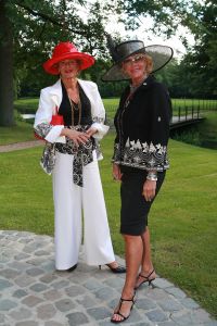 11-06-2008 SHOWBIZZ; HARINGPARTY NEIJENRODE TE BREUKELEN.
foto: Albert den Iseger