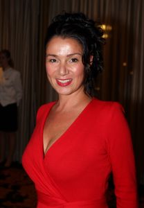 11-09-2010 SHOWBIZZ; MART VISSER GEEFT WEDEROM PRACHT VAN COUTURESHOW IN HILTON.
foto: Albert den Iseger