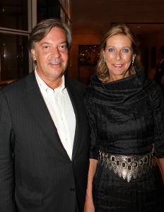 11-09-2010 SHOWBIZZ; MART VISSER GEEFT WEDEROM PRACHT VAN COUTURESHOW IN HILTON.
foto: Albert den Iseger