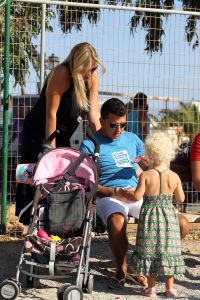17-09-2010 SHOWBIZZ; JAN SMIT EN LIZA OP VAKANTIE OP ROMANTISCHE KRETA.  Jan Smit en Liza samen met Nick Schilder en Kristen Hofstee heel PRIVE op vakantie op zomers Kreta. Deze week het verhaal en de exclusieve foto s in weekblad Prive.
foto: Albert den Iseger.
