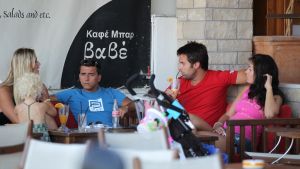 17-09-2010 SHOWBIZZ; JAN SMIT EN LIZA OP VAKANTIE OP ROMANTISCHE KRETA.  Jan Smit en Liza samen met Nick Schilder en Kristen Hofstee heel PRIVE op vakantie op zomers Kreta. Deze week het verhaal en de exclusieve foto s in weekblad Prive.
foto: Albert den Iseger.