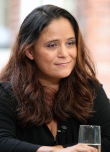 22-09-2011 SHOWBIZZ; CONSTANZA BREUKHOVEN VLUCHT UIT DE GOUDEN KOOI. Het 206 pagina-s schokkende boek is nu uit. Constanza heet per vandaag weer AMANDA MORALES  en weet heel goed wat zij wil. Constanza de pleegdochter van Connie en Hans van Breukhoven heeft op haar 36ste haar biografie geschreven. In de biografie worden alle geheimen prijsgegeven die zich binnen de muren van de Gouden Kooi plaats vonden. Amanda Morales wil met de opbrengst van dit boek haar zusje gaan zoeken die zich waarschijnlijk in de USA bevind .Lees deze biografie die U een ander beeld zal geven van de glamour familie uit Wassenaar.
foto: Albert den Iseger.