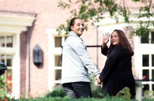 22-09-2011 SHOWBIZZ; CONSTANZA BREUKHOVEN VLUCHT UIT DE GOUDEN KOOI. Het 206 pagina-s schokkende boek is nu uit. Constanza heet per vandaag weer AMANDA MORALES  en weet heel goed wat zij wil. Constanza de pleegdochter van Connie en Hans van Breukhoven heeft op haar 36ste haar biografie geschreven. In de biografie worden alle geheimen prijsgegeven die zich binnen de muren van de Gouden Kooi plaats vonden. Amanda Morales wil met de opbrengst van dit boek haar zusje gaan zoeken die zich waarschijnlijk in de USA bevind .Lees deze biografie die U een ander beeld zal geven van de glamour familie uit Wassenaar.
foto: Albert den Iseger.