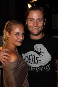 19-09-2011 SHOWBIZZ; MODESHOW VAN JOS VAN RAAK VOOR DE NEGENDE KEER IN AMSTERDAM. Niet meer weg te denken in de fashion scene van 2011, de shows van Jos van Raak. Ook dit keer weer BNers op de catwalk oa. Quinty Trustfull, Froukje de Both en Irene van de Laar. De meest waanzinnige creaties kwamen voorbij en de vintage jurken van RAAK signature was echt het moment dat de mensen uit hun dak gingen.
foto: Albert den Iseger